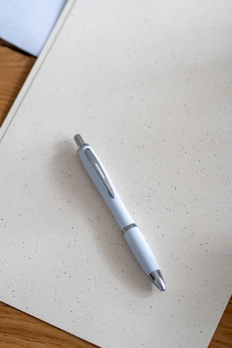 Długopis plastikowy GM-11679-06 biały