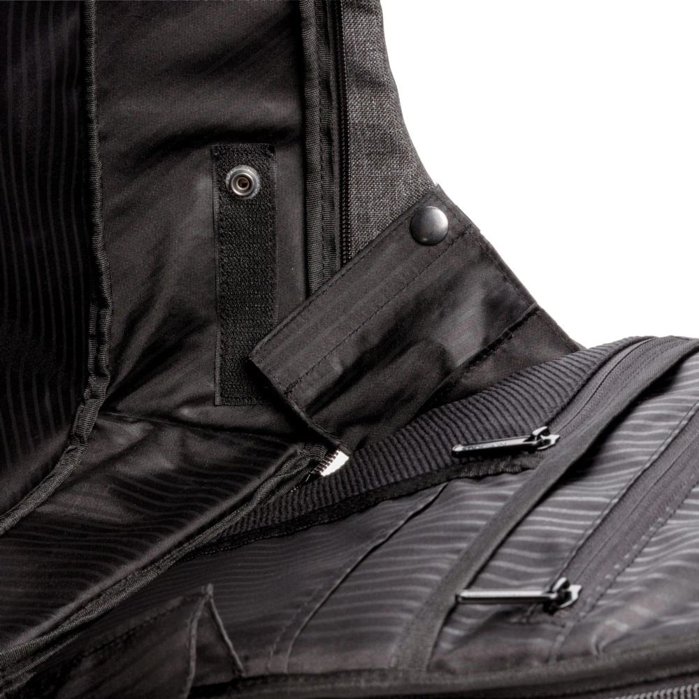Elle Protective plecak chroniący przed kieszonkowcami, alarm osobisty P705-211 czarny
